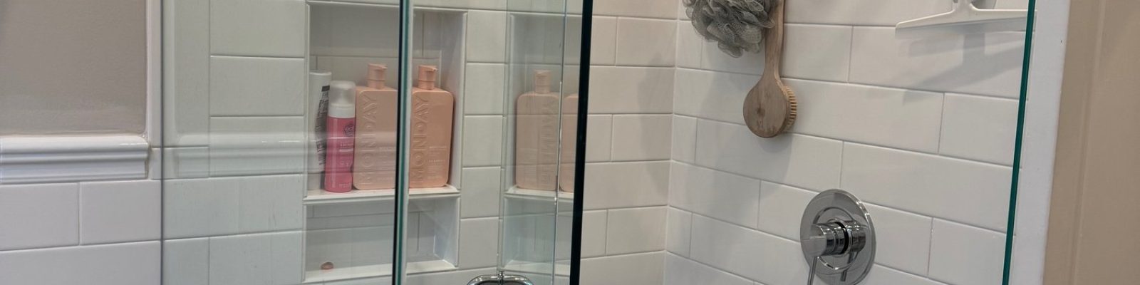 Bathroom glass shower